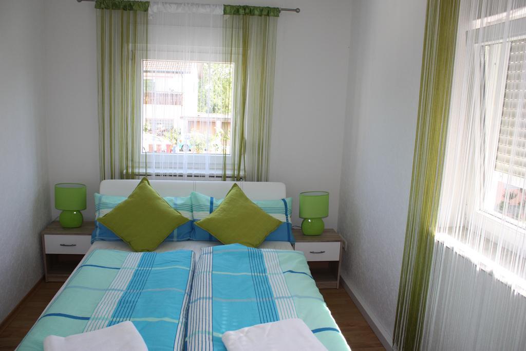 Privatzimmer San Ringsheim Exterior foto